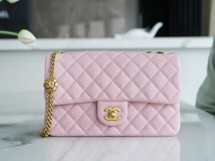 CHANEL 23S camellia adjustable buckle cf small cherry blossom pink genuine leather nn Italy 🇮🇹 original "box" openings into the Department of lambskin, the bottom light through the surface of the skin fine oil! Top quality first-class good leather! The top version of the inspection level of old sand gold, full of gold ~ nn🔍:23190871n Size: 14.5 × 23.5 × 7cm