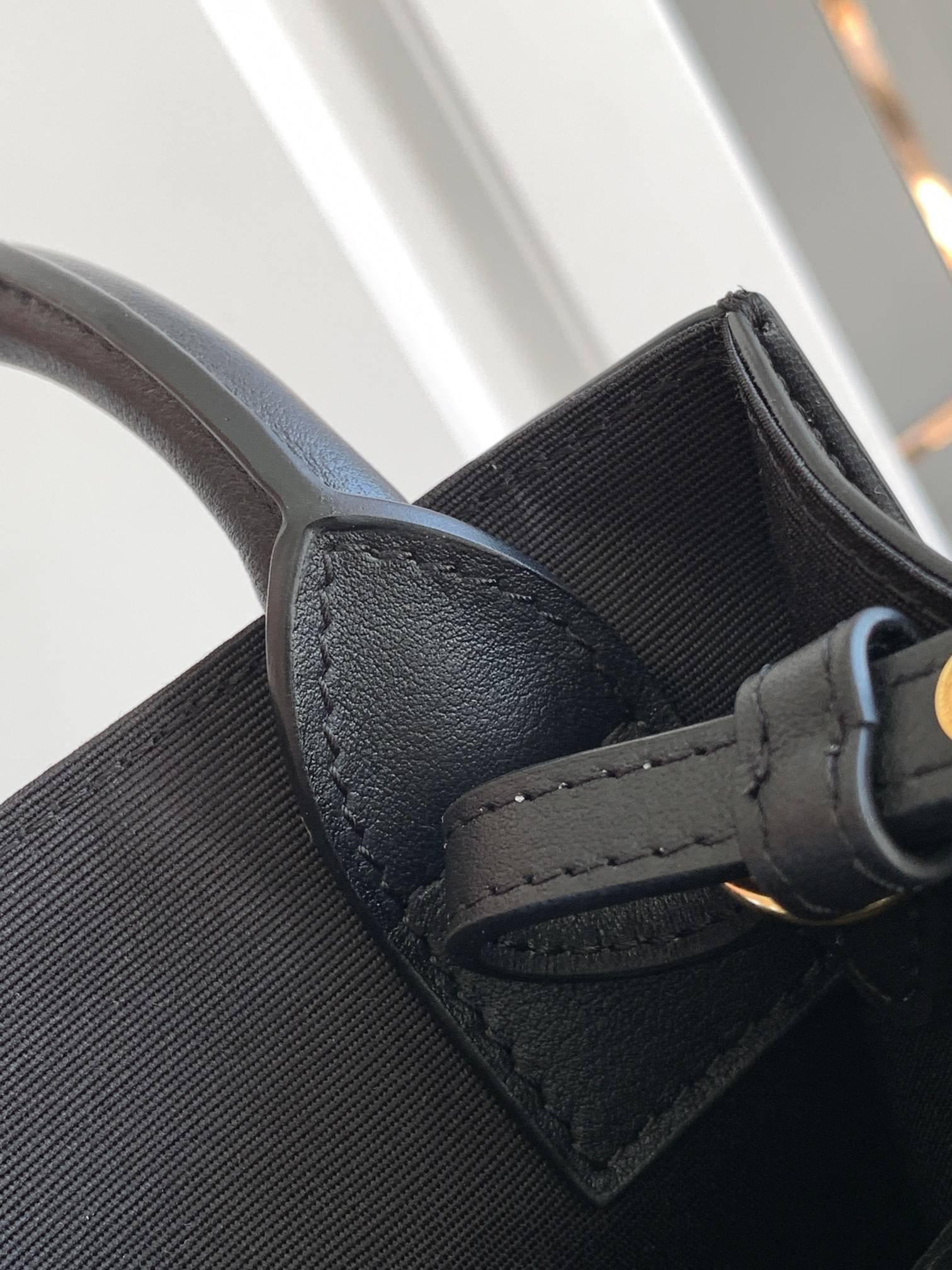 a1685179505292_1707-1