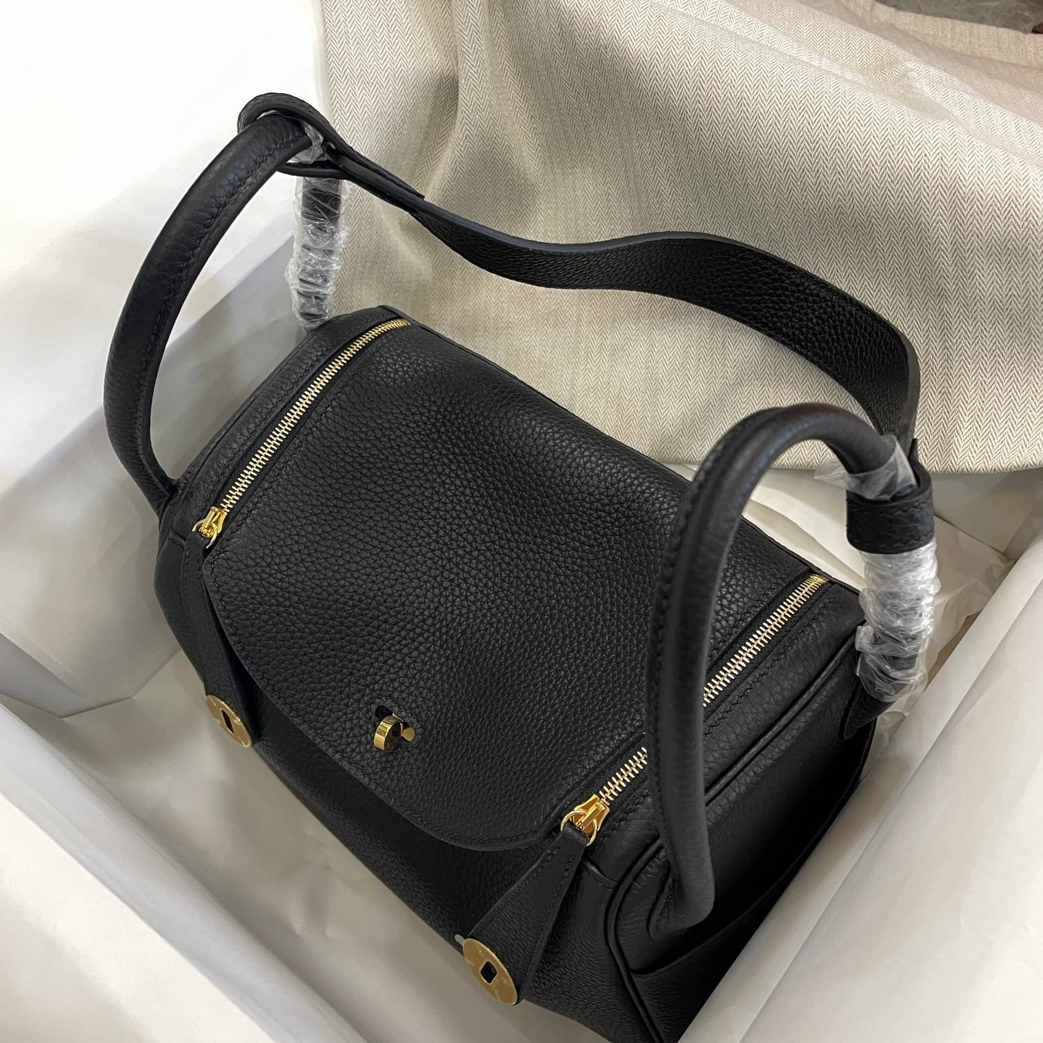 a1698039557238_4122-1