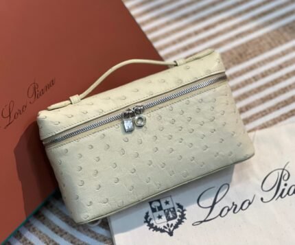 Hermes💕Loro piana L19 Nuoyou Fluttering Ya n counter synchronized sale # small red book fire models 💫n😎 original original imported ostrich leather, customized pair of hardware fasteners, 👑 two-way zipper closure, simple and versatile eight simple and versatile main 👜n small size size :19*11*6.5