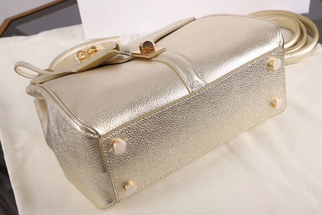 i1571213579_4495_6-1