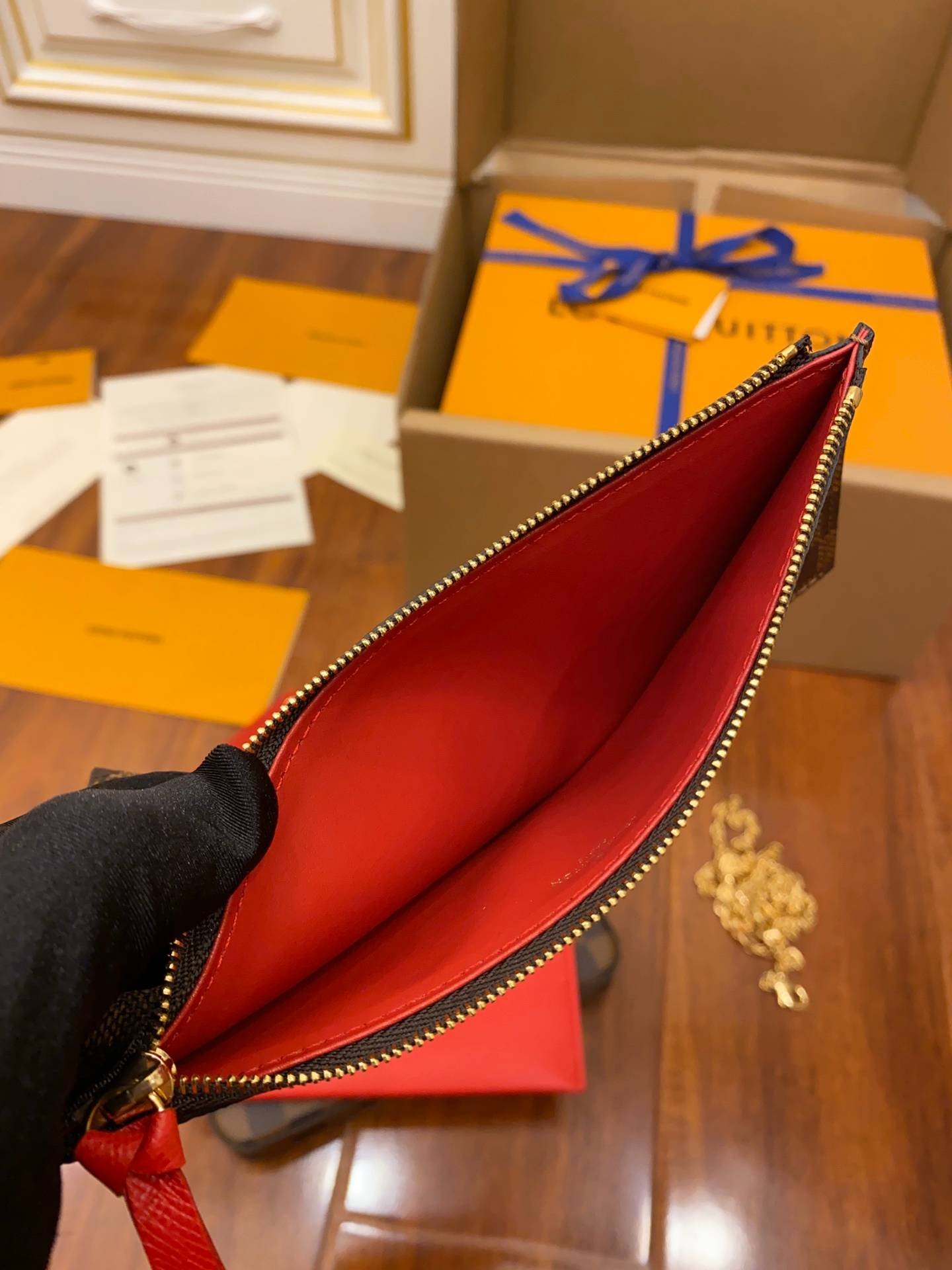 i1587719072_2488_6-1