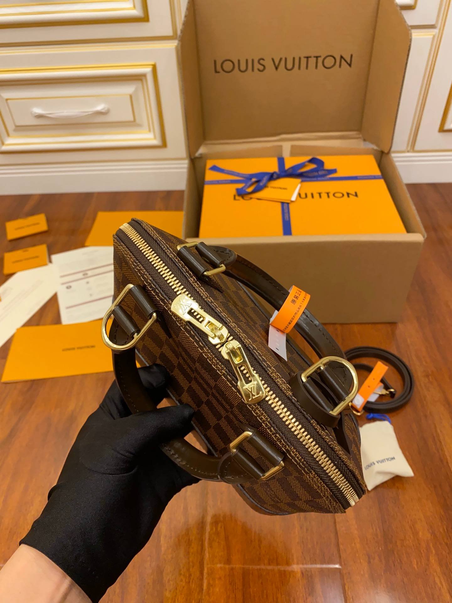 i1587987373_7368_1-1