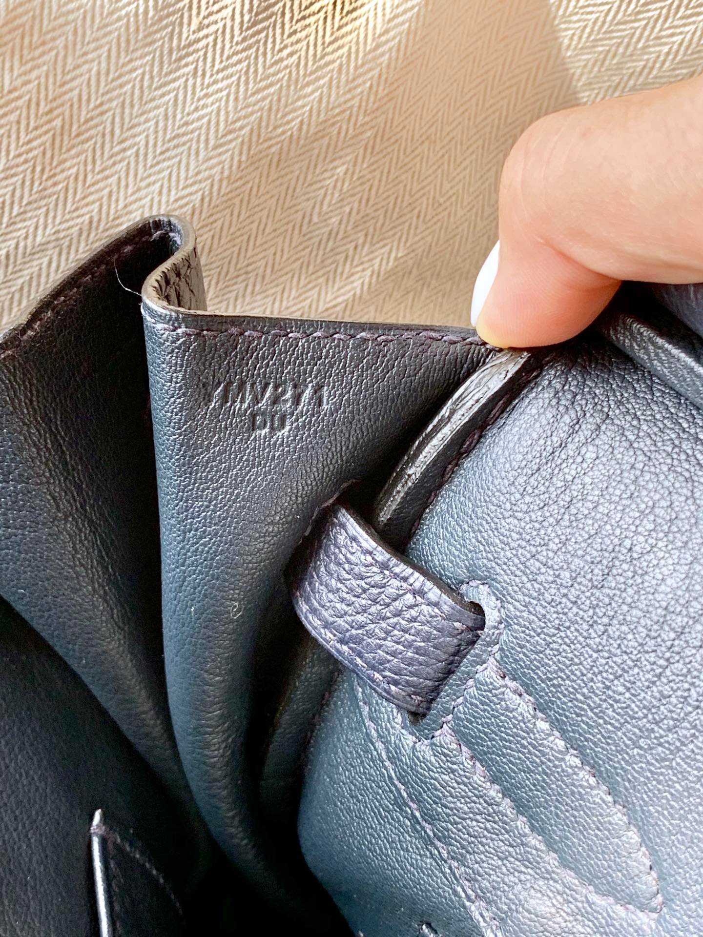 i1592823006_1954_4-1