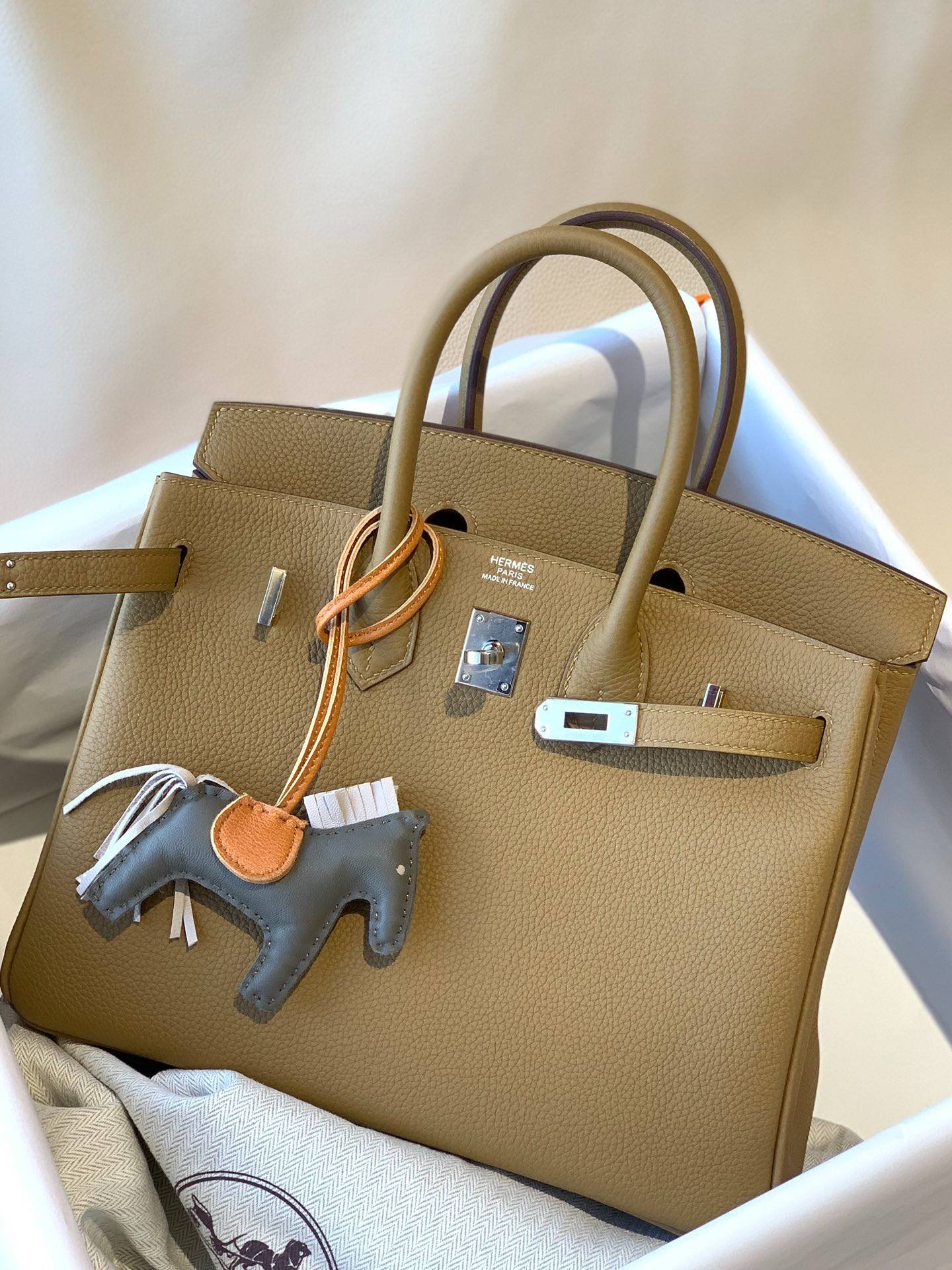 i1593411233_8183_1-1