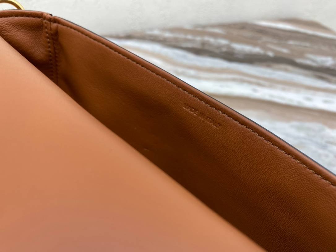 i1594016672_1644_8-1