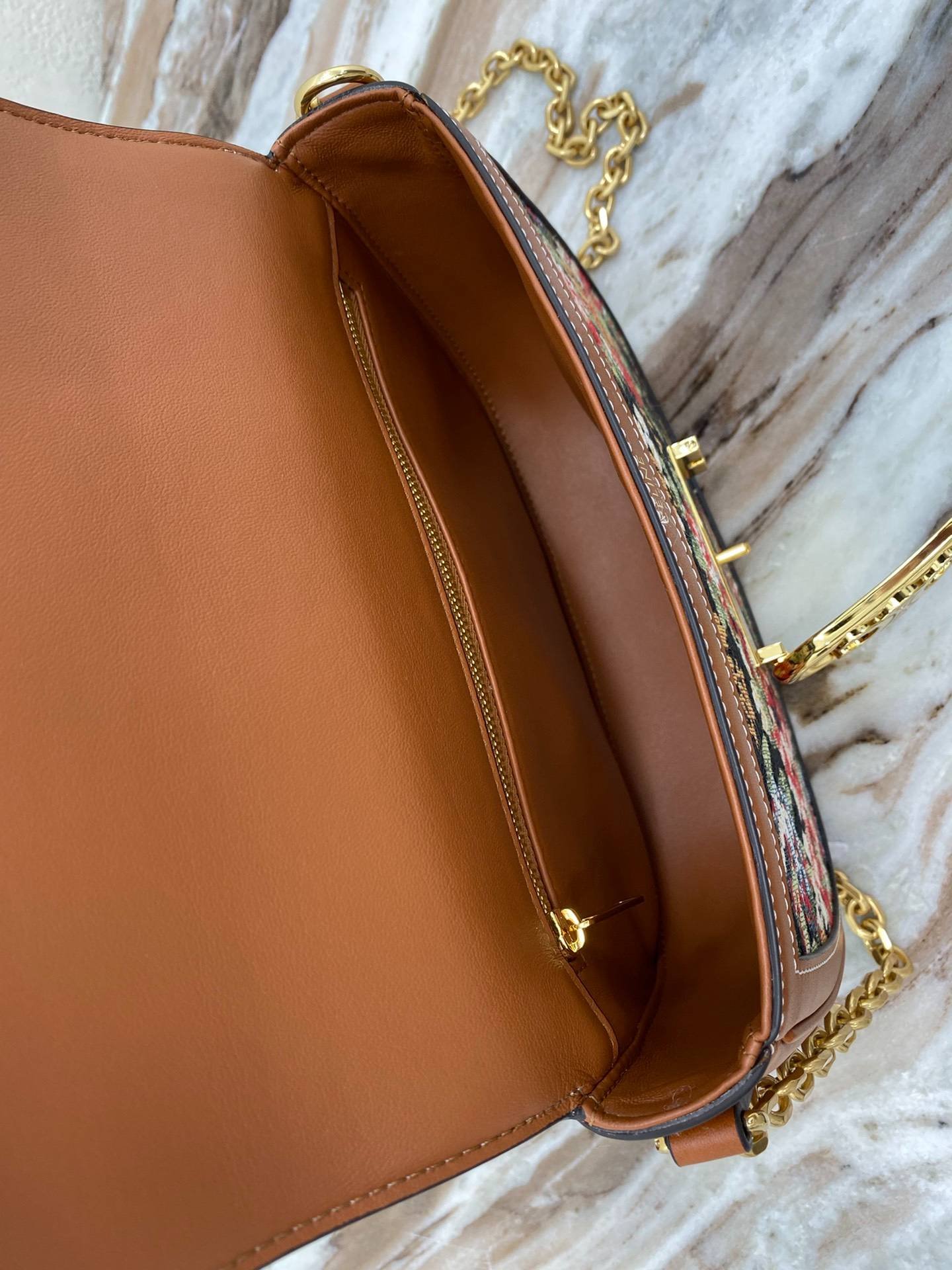 i1594016672_6462_7-1