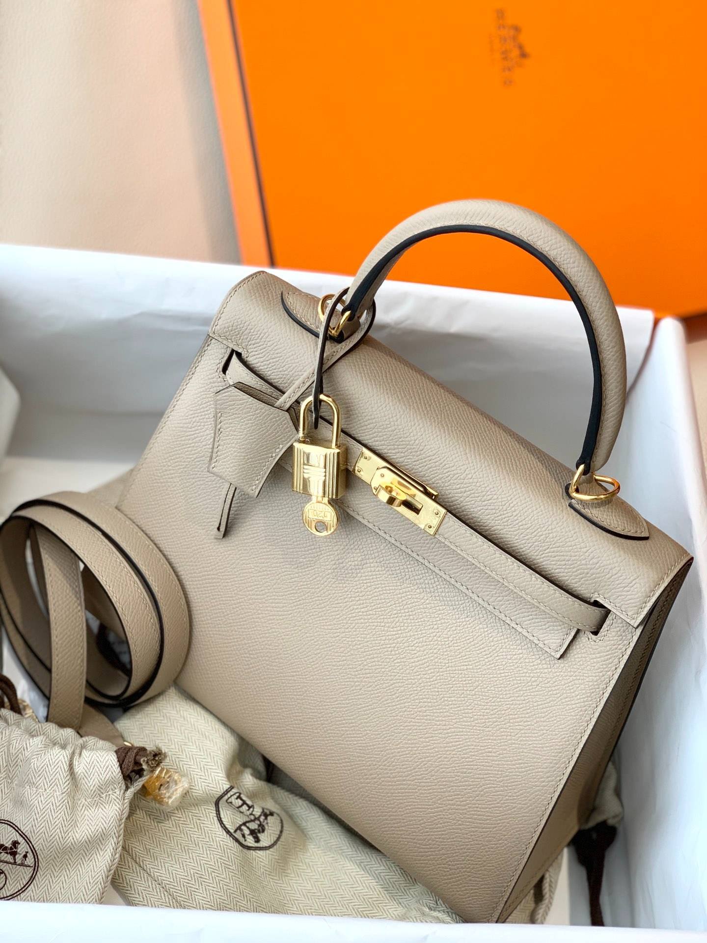 i1594189075_1629_4-1