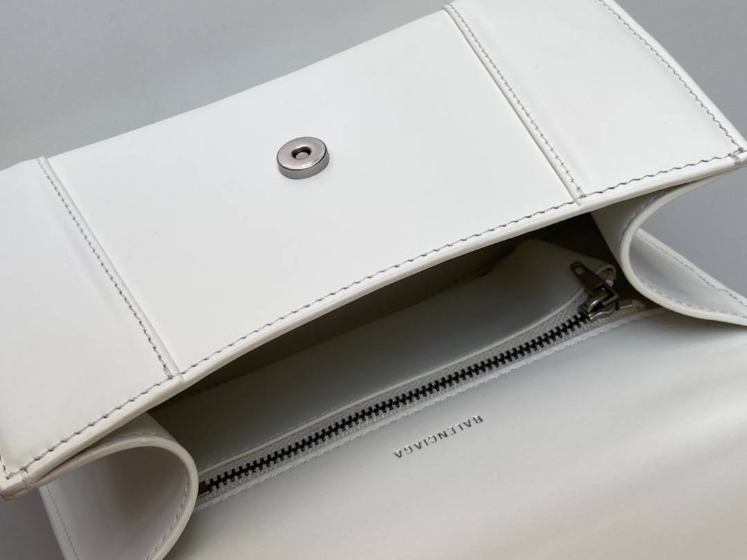 i1598117370_9775_8-1