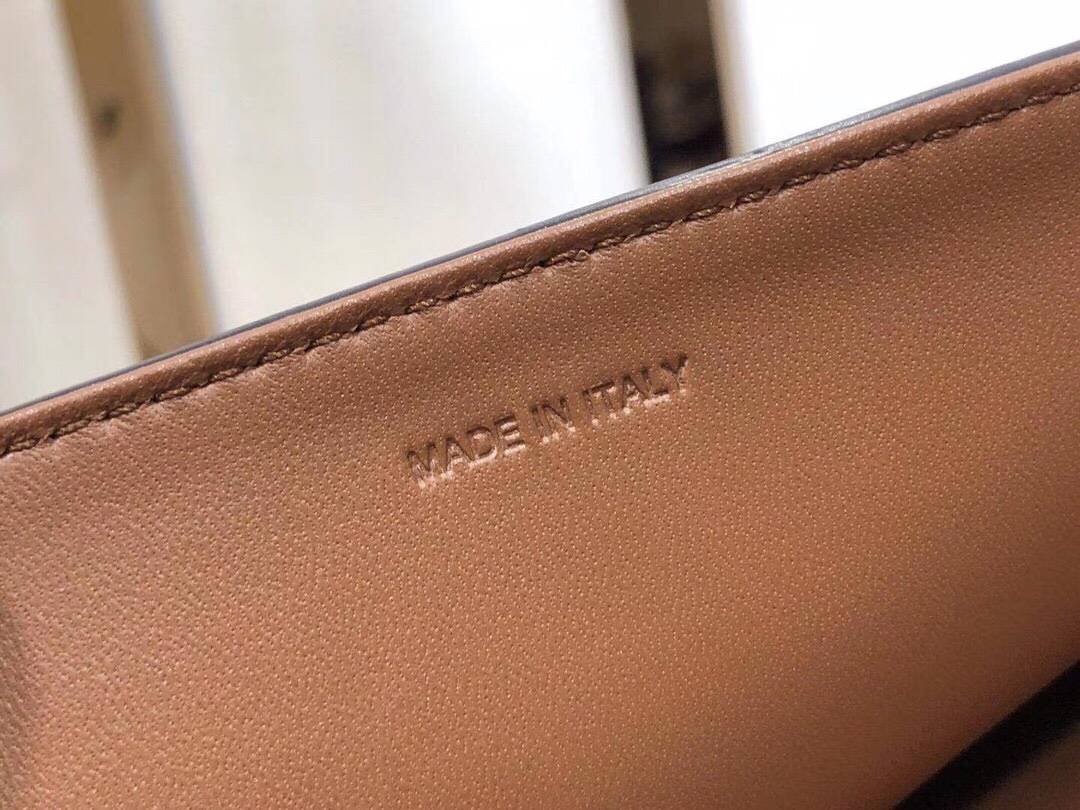 i1600053700_1153_8-1