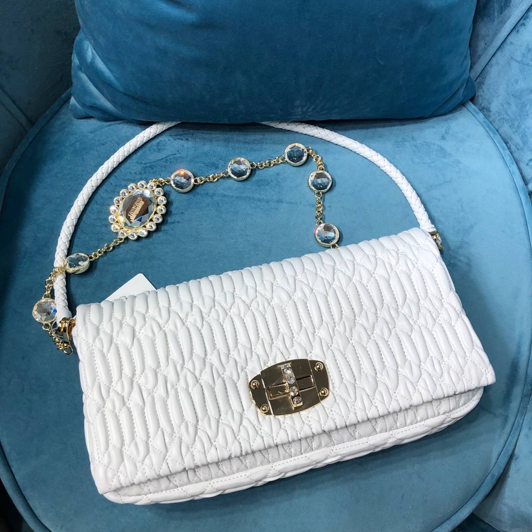 i1602326386_4531_8-1 i1602326386_4531_8-1