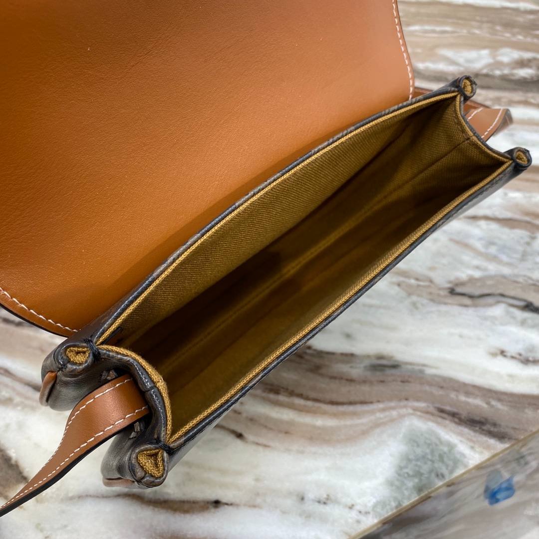 i1606160671_1244_8-1