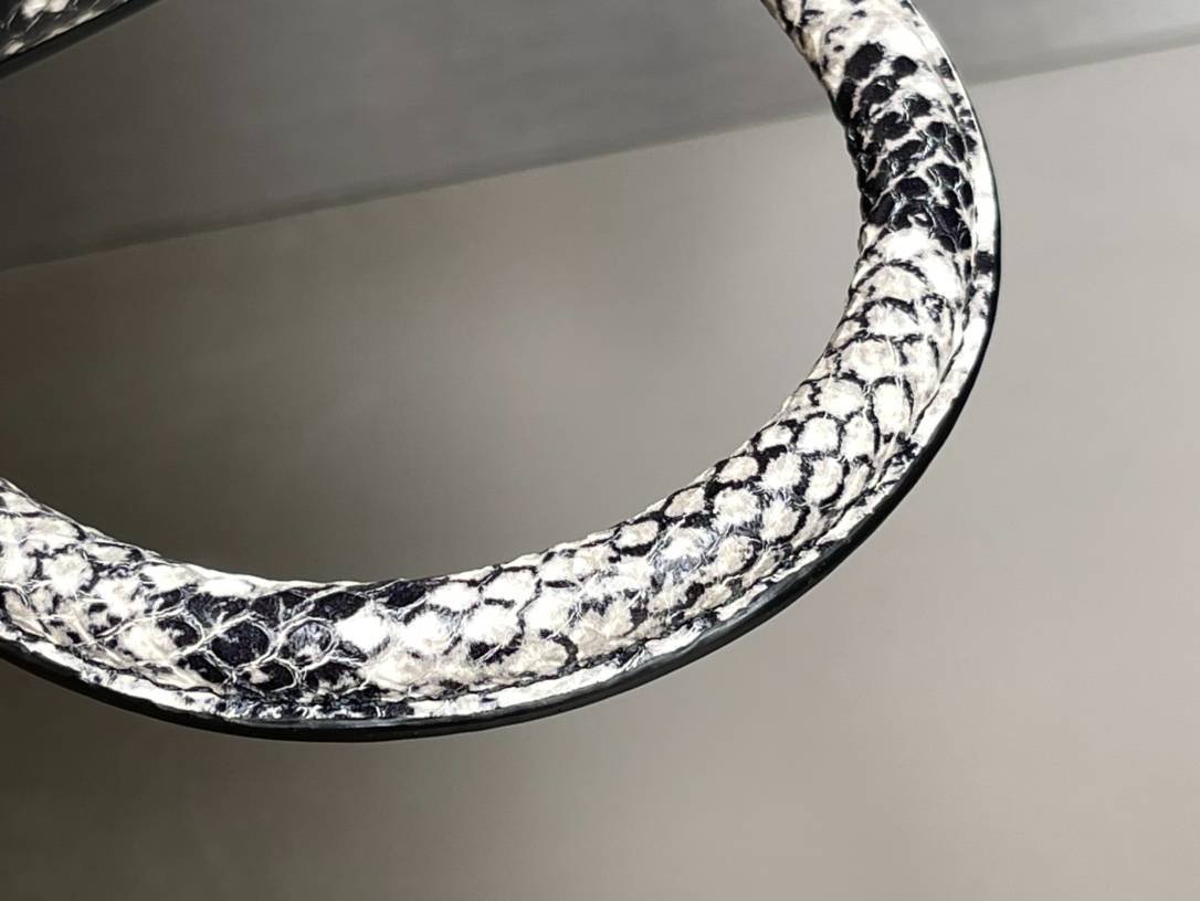 i1621863070_8630_8-1