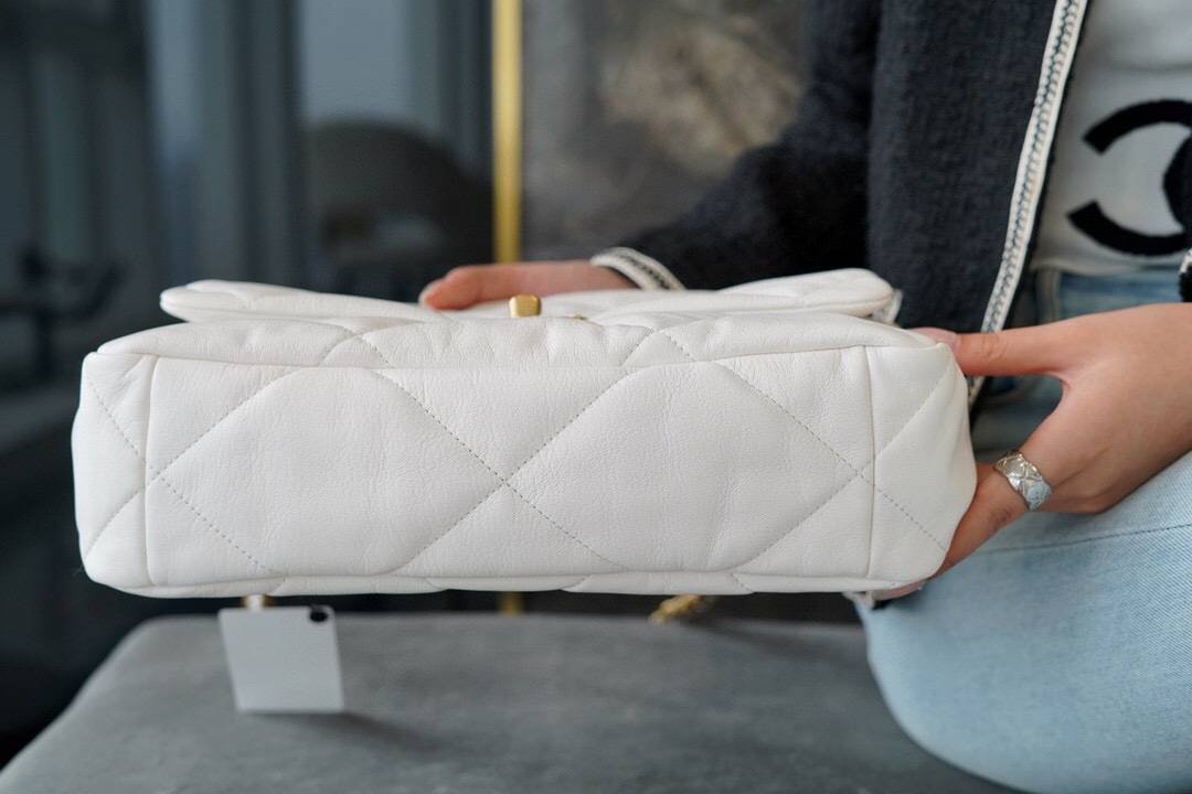 i1628772351_852_4-1 i1628772351_852_4-1