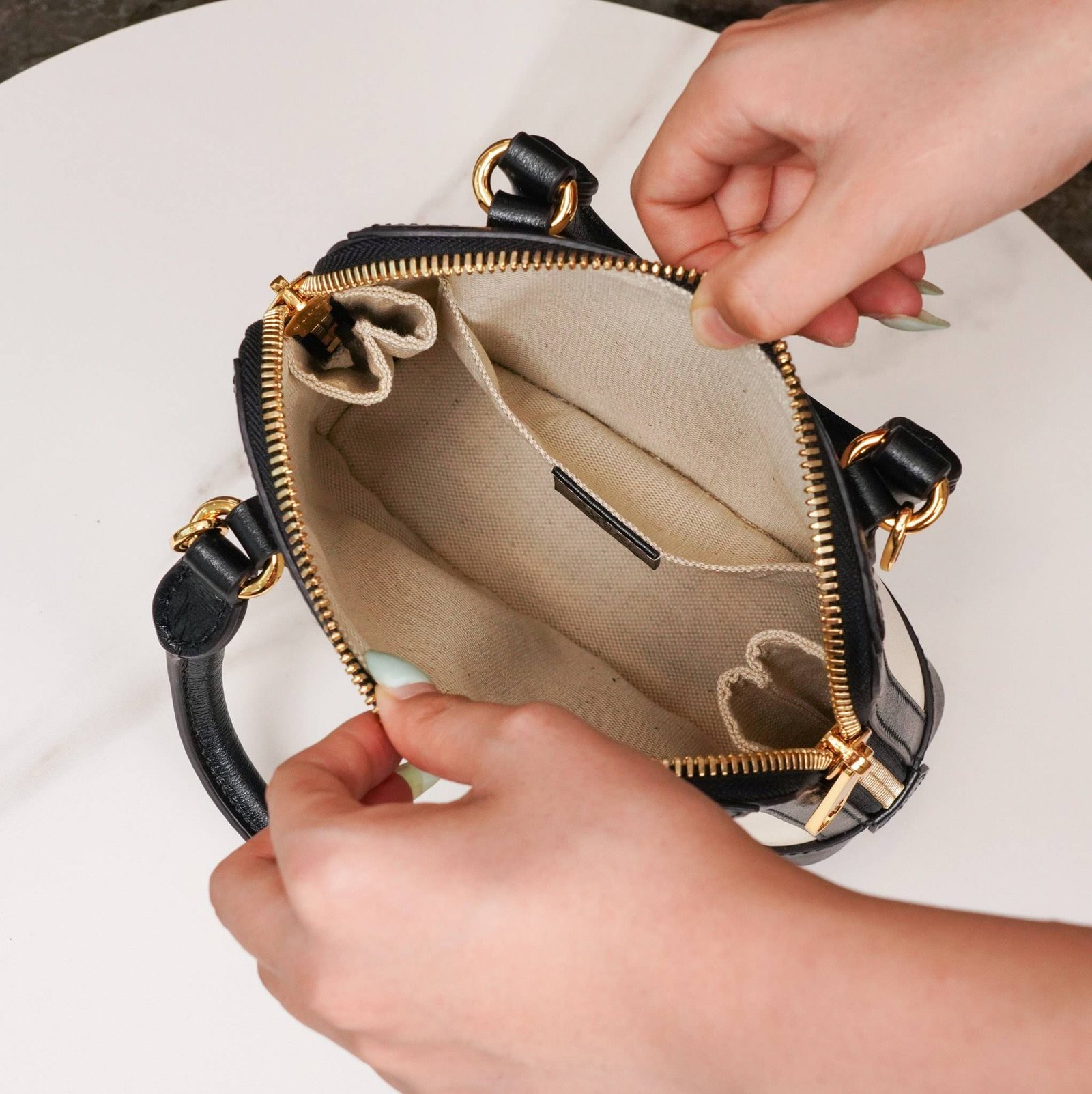 i1628830903_2071_4-1