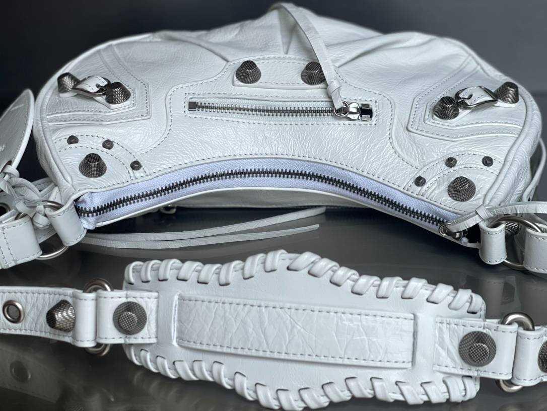 i1629436595_5210_2-1