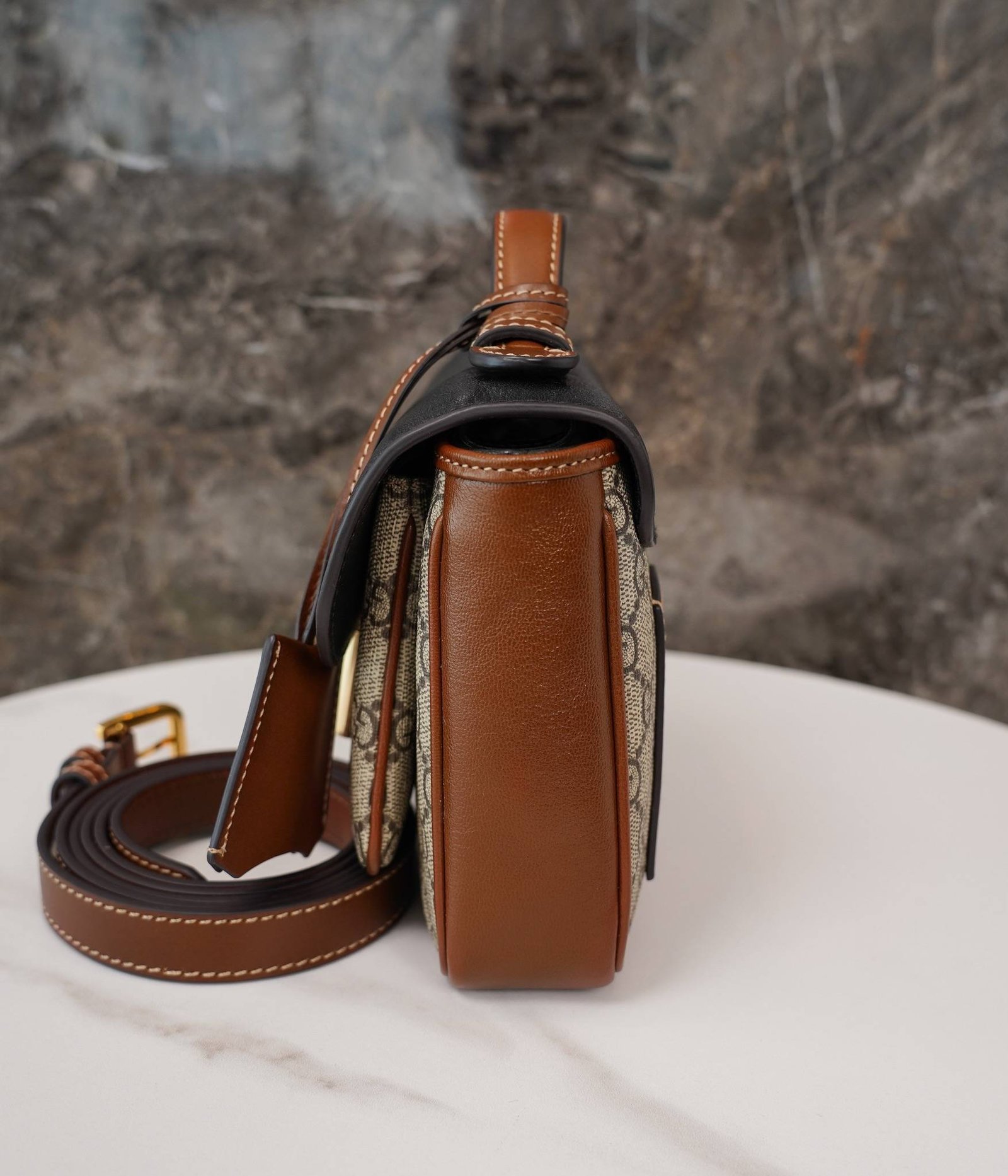 i1632743728_298_3-1 i1632743728_298_3-1