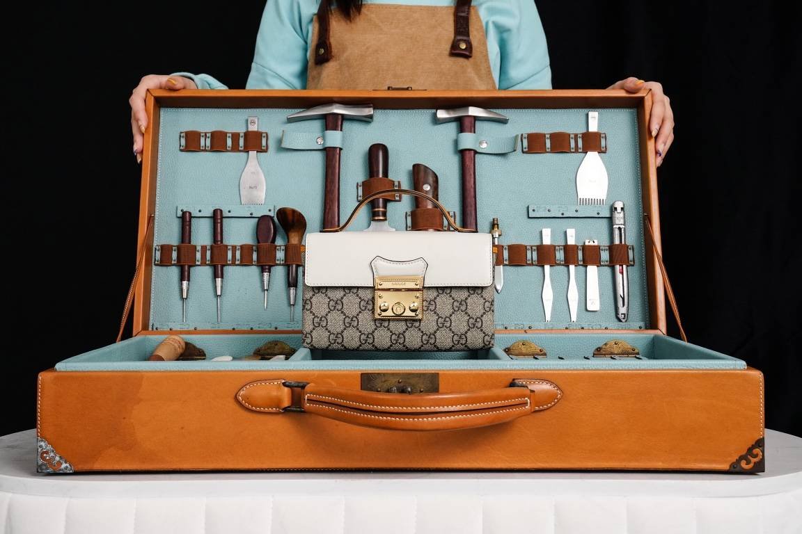 i1634456100_4335_0-2 i1634456100_4335_0-2