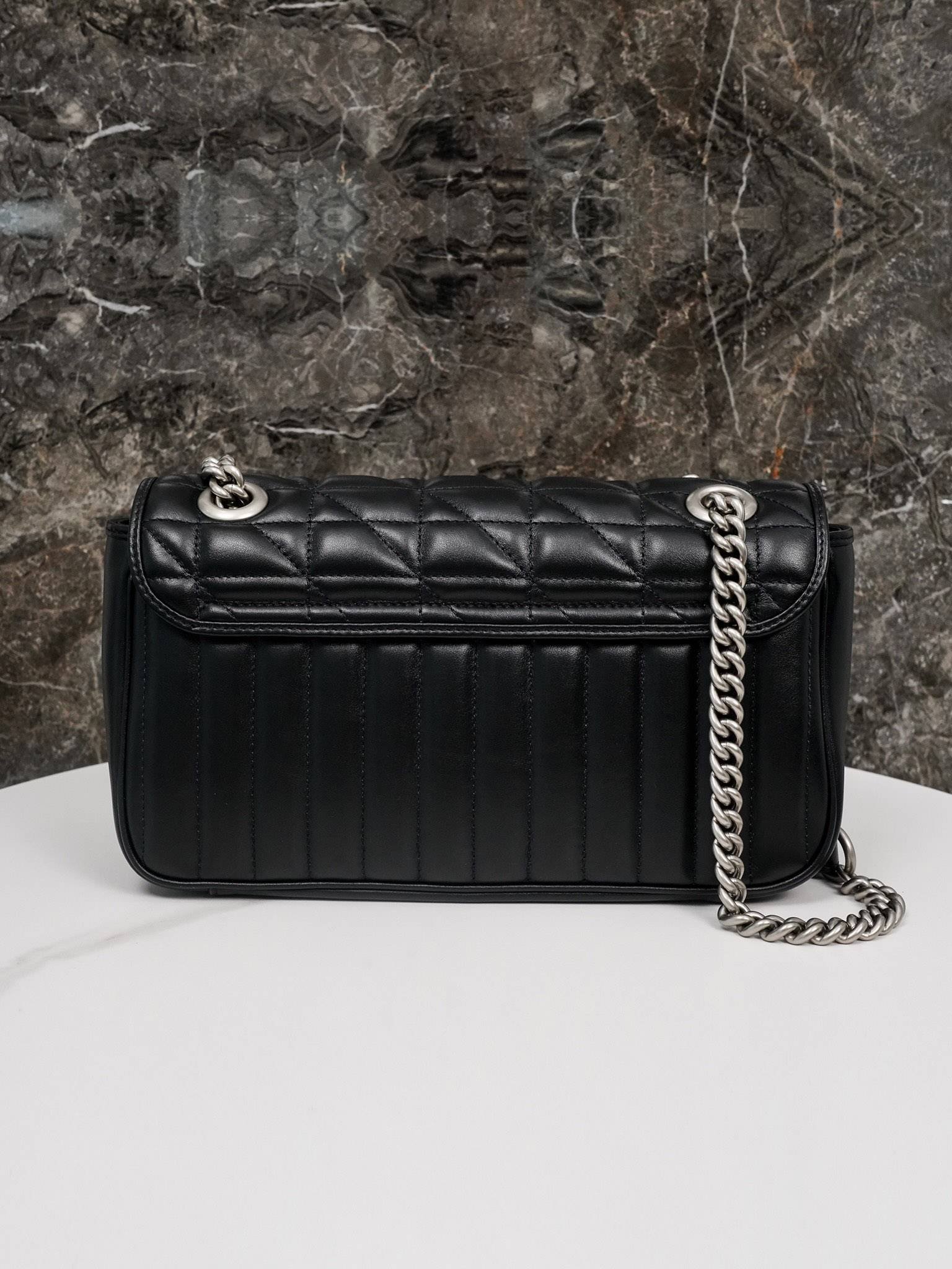 i1636528149_9930_3-1