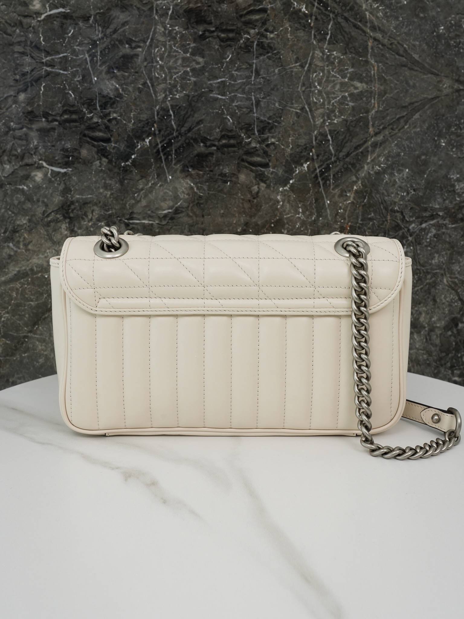 i1636528500_9775_4-1