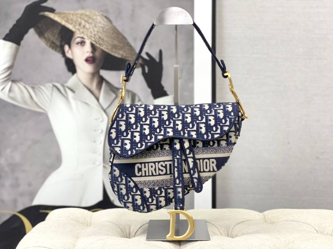 i1637897046_3900_0-1