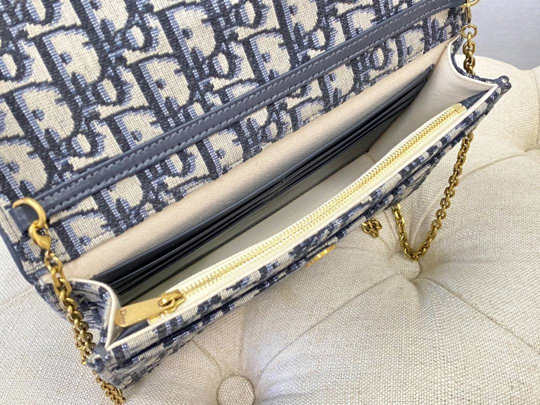 i1637897196_1735_8-1