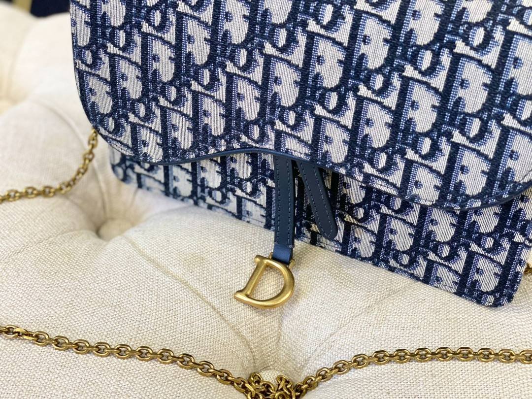 i1637897196_8508_3-1