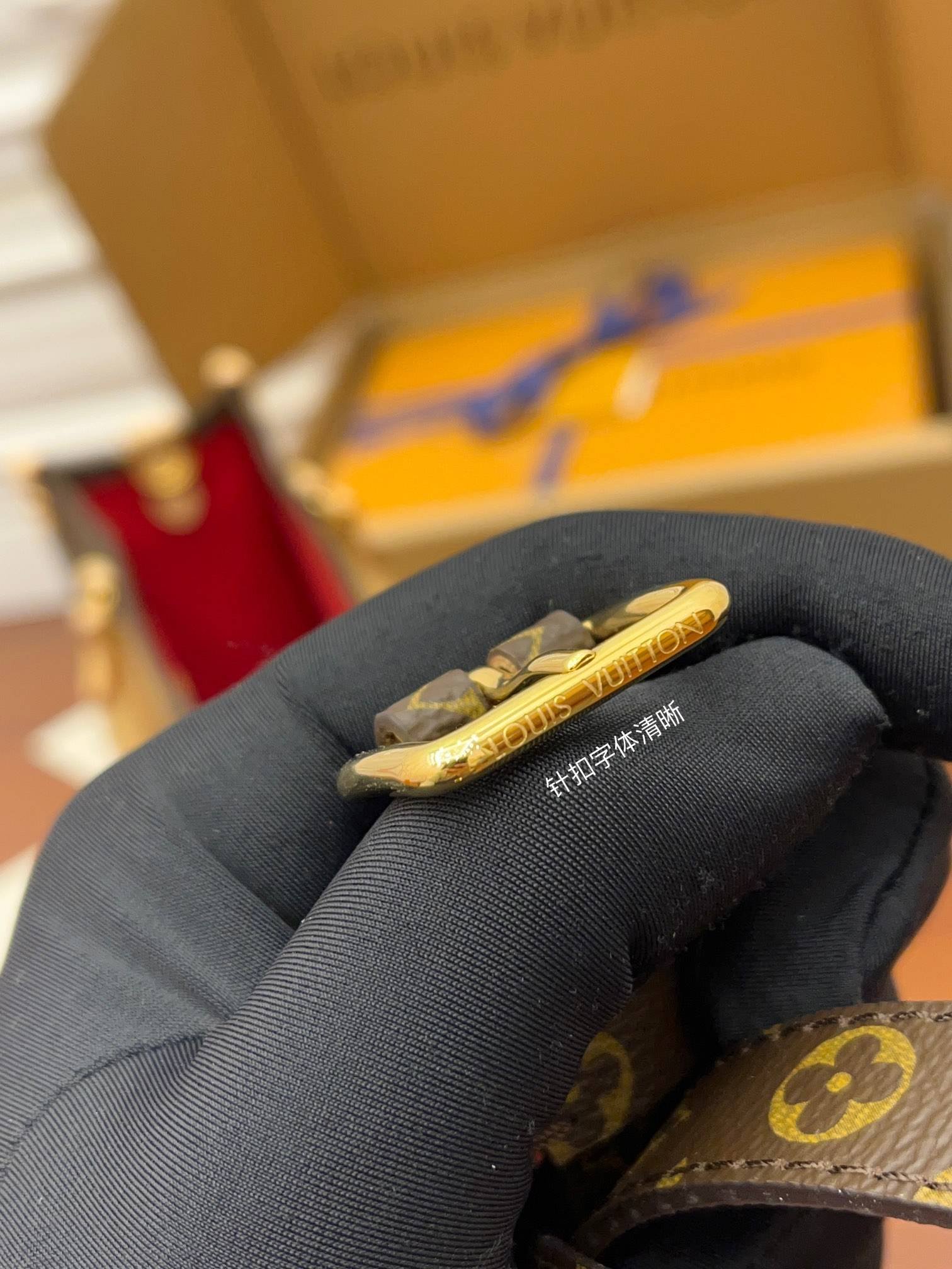 i1638673379_8303_4-1