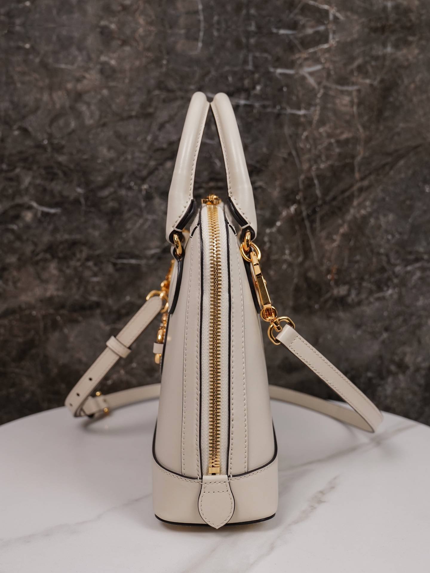 i1639304216_7910_3-1