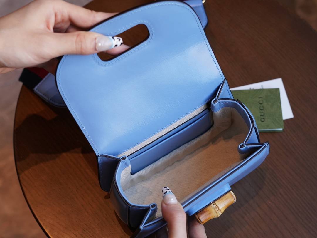 i1642827706_2432_7-1