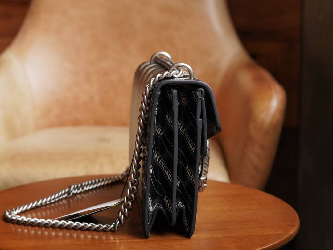 i1644289495_4755_8-1