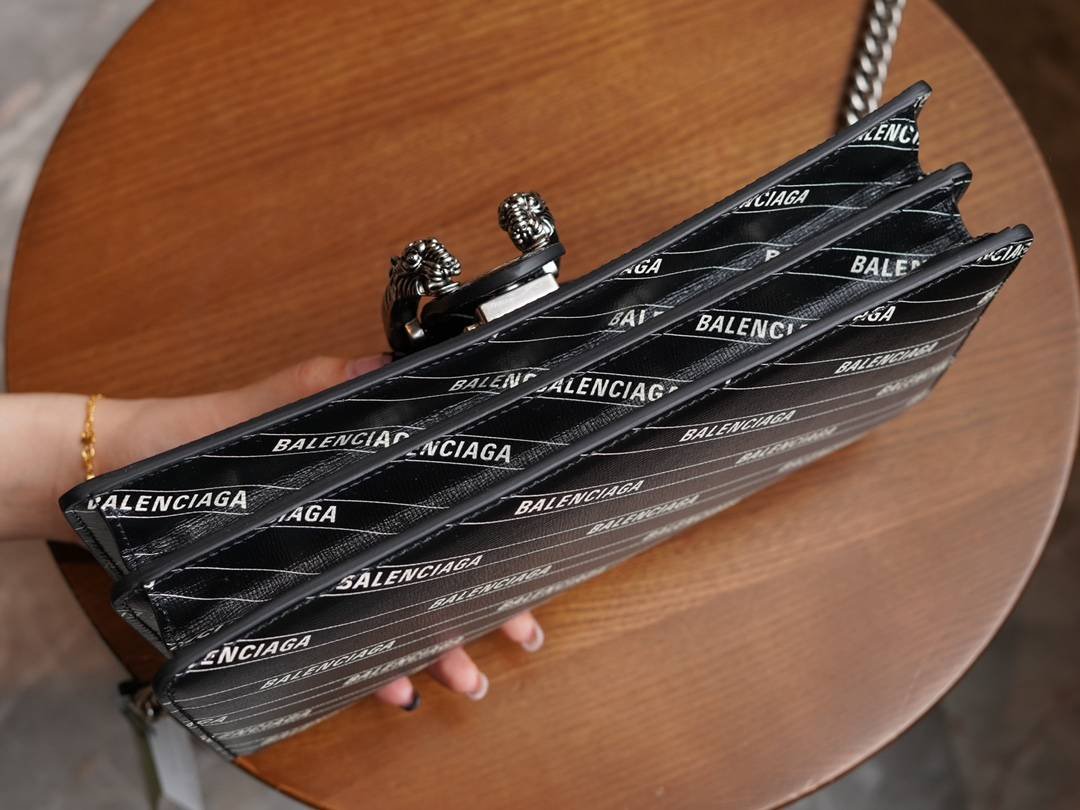 i1644289495_7489_4-1