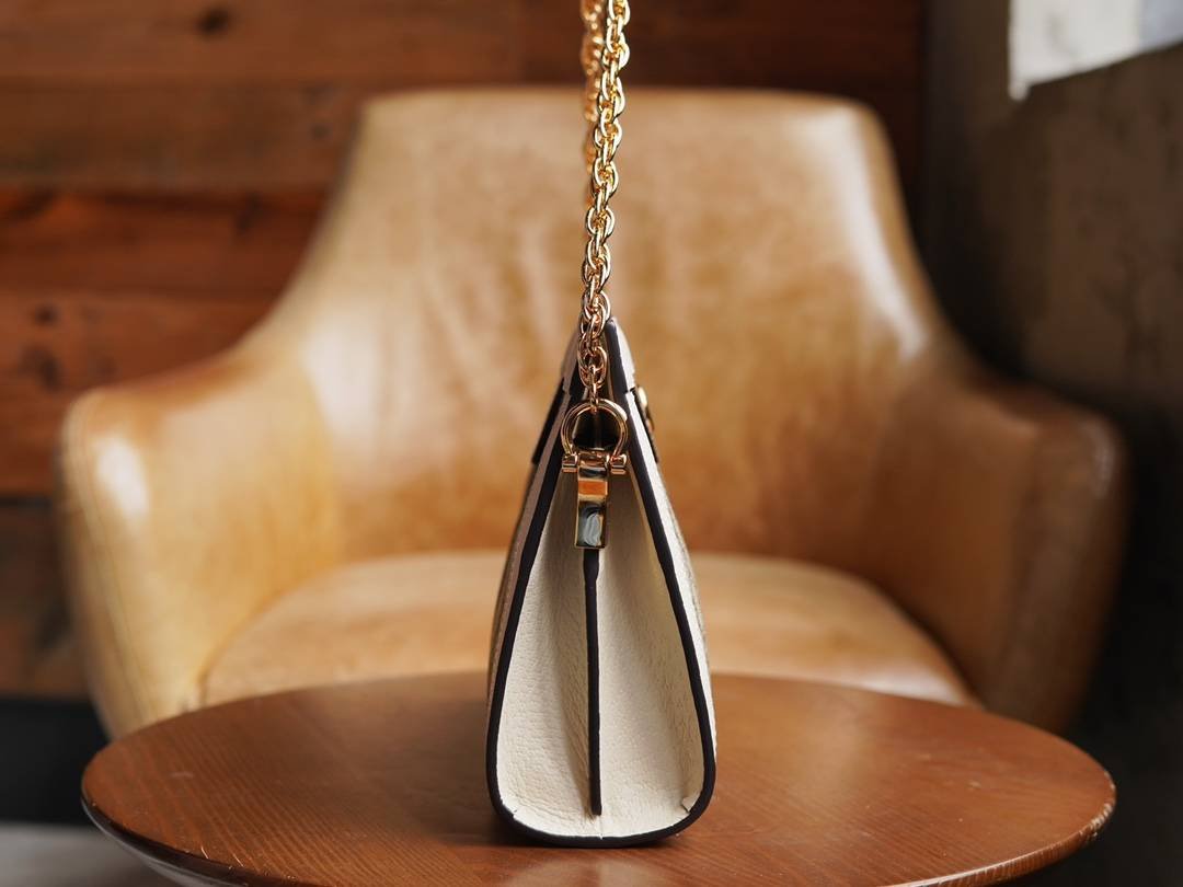 i1650006142_5272_2-1