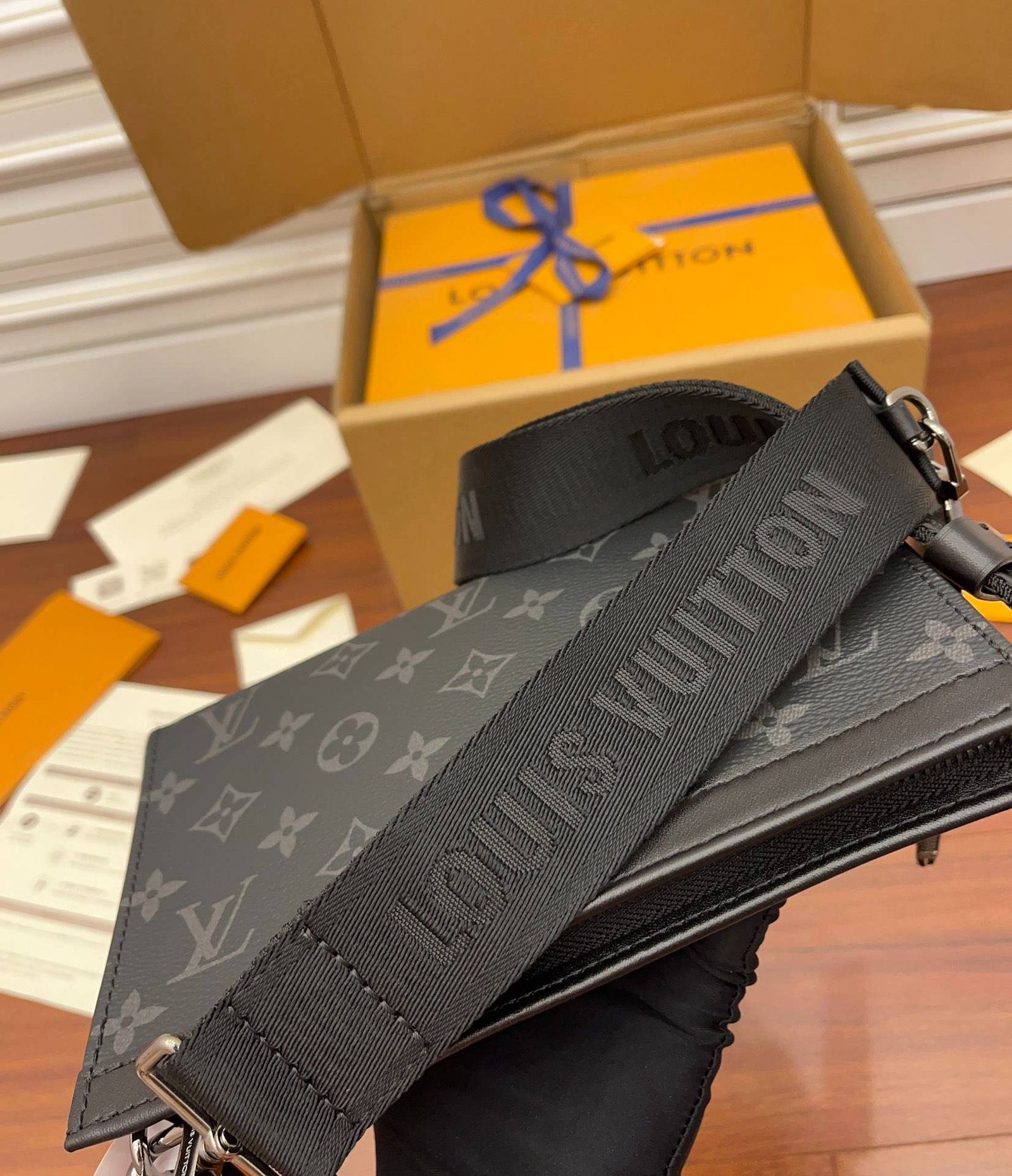 i1652271204_3523_6-1