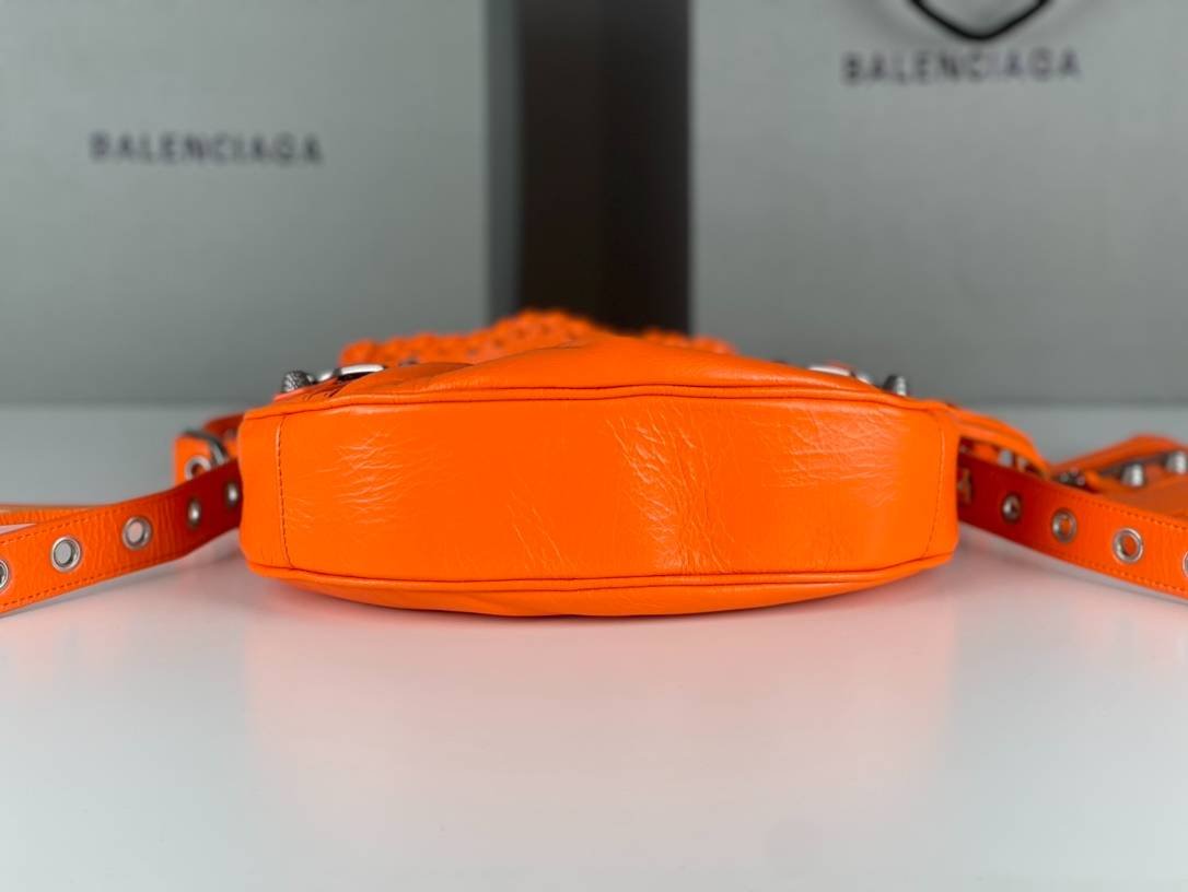 i1656048940_8332_4-1