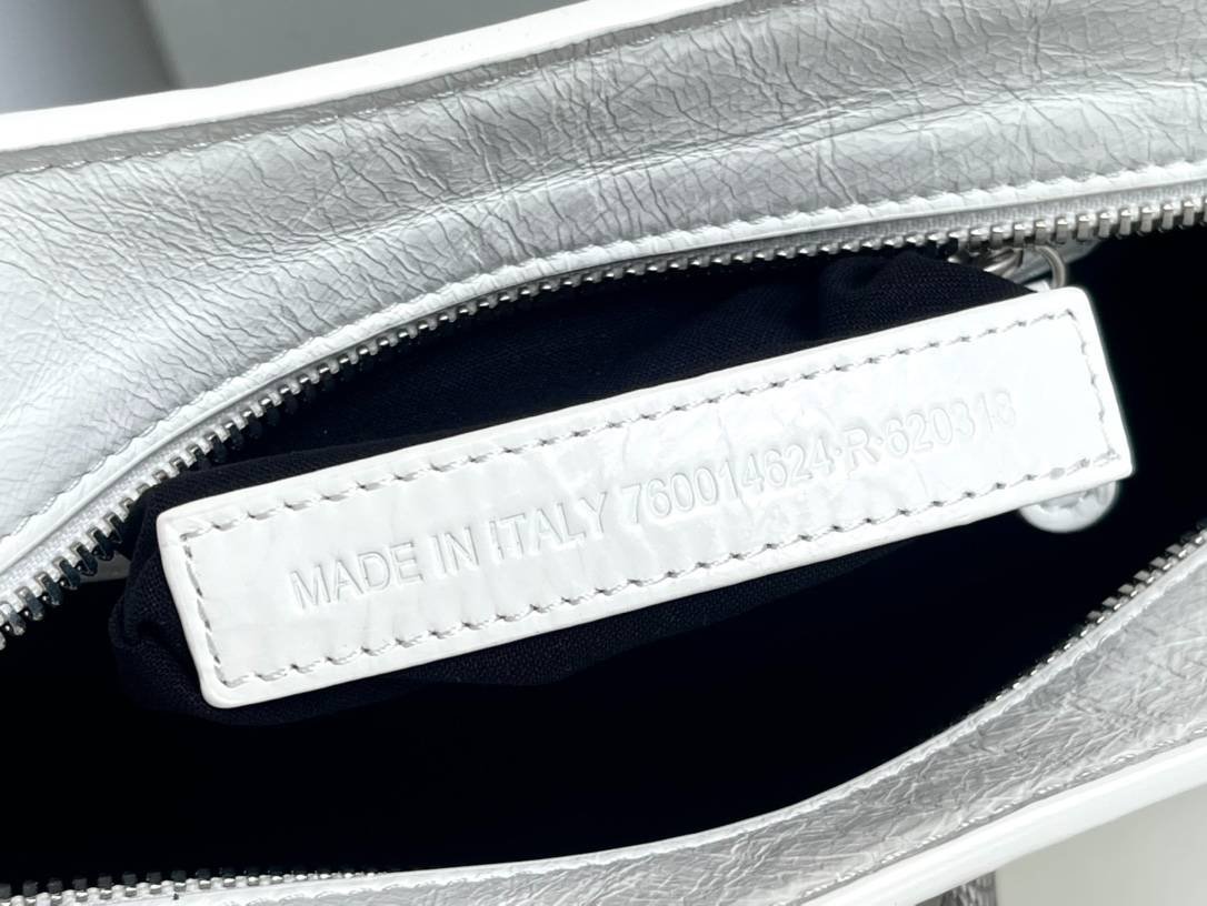 i1658370012_2184_8-1