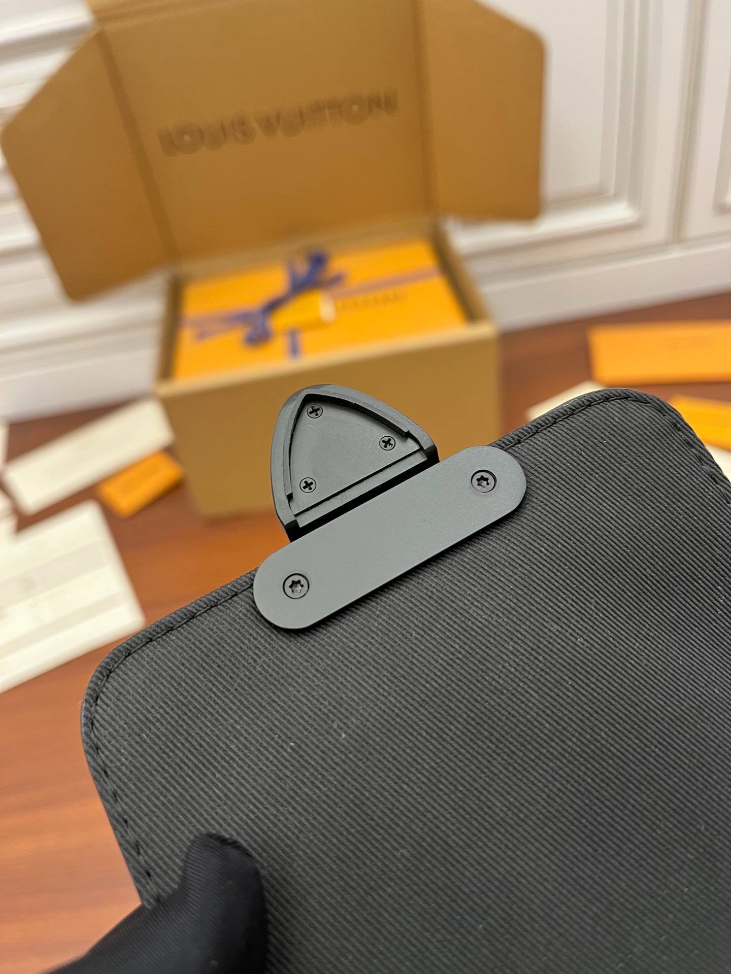 i1661136833_4359_7-1