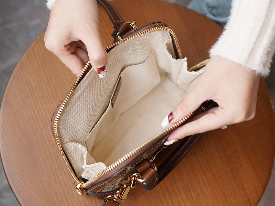 i1671527547_9738_8-1