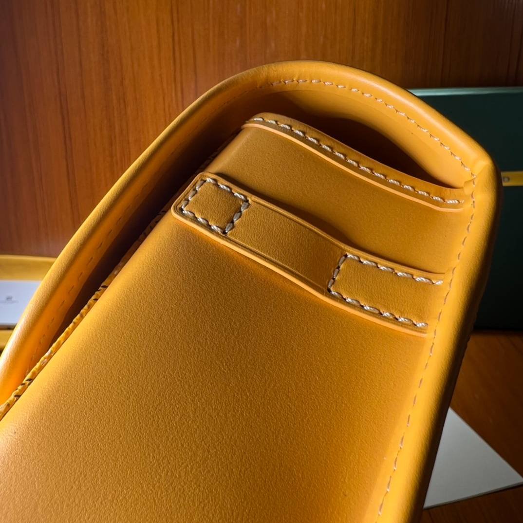 i1672825239_9977_4-1