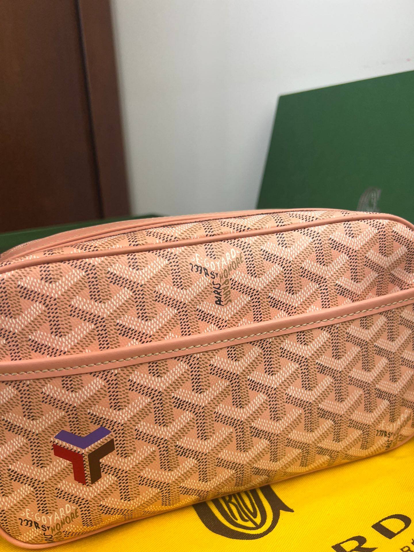 i1676528661_4556_1-1