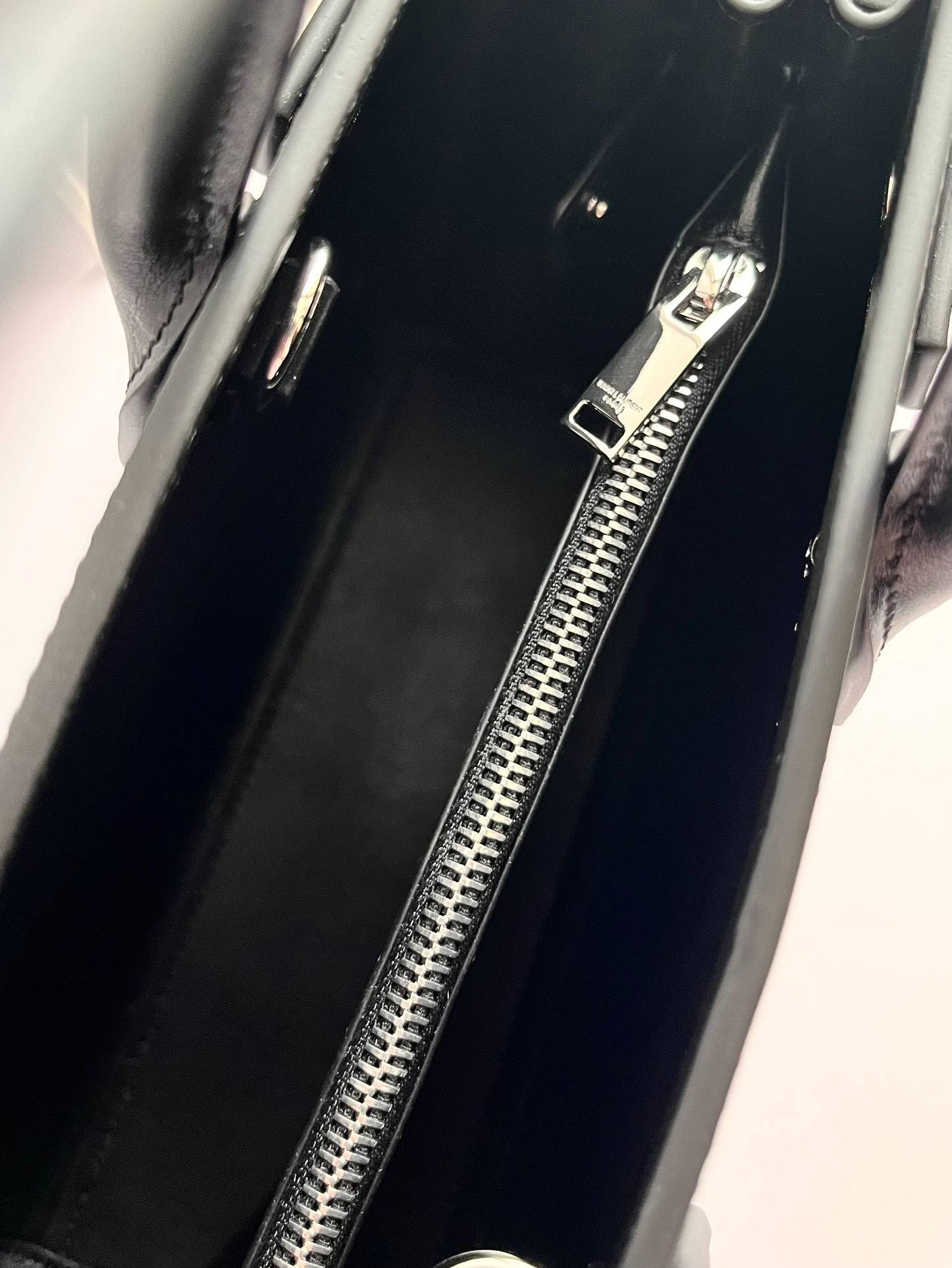 i1679048990_9832_7-1