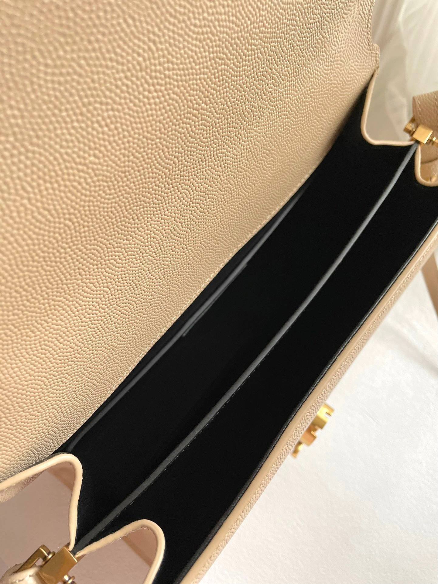 i1679563586_3095_7-1