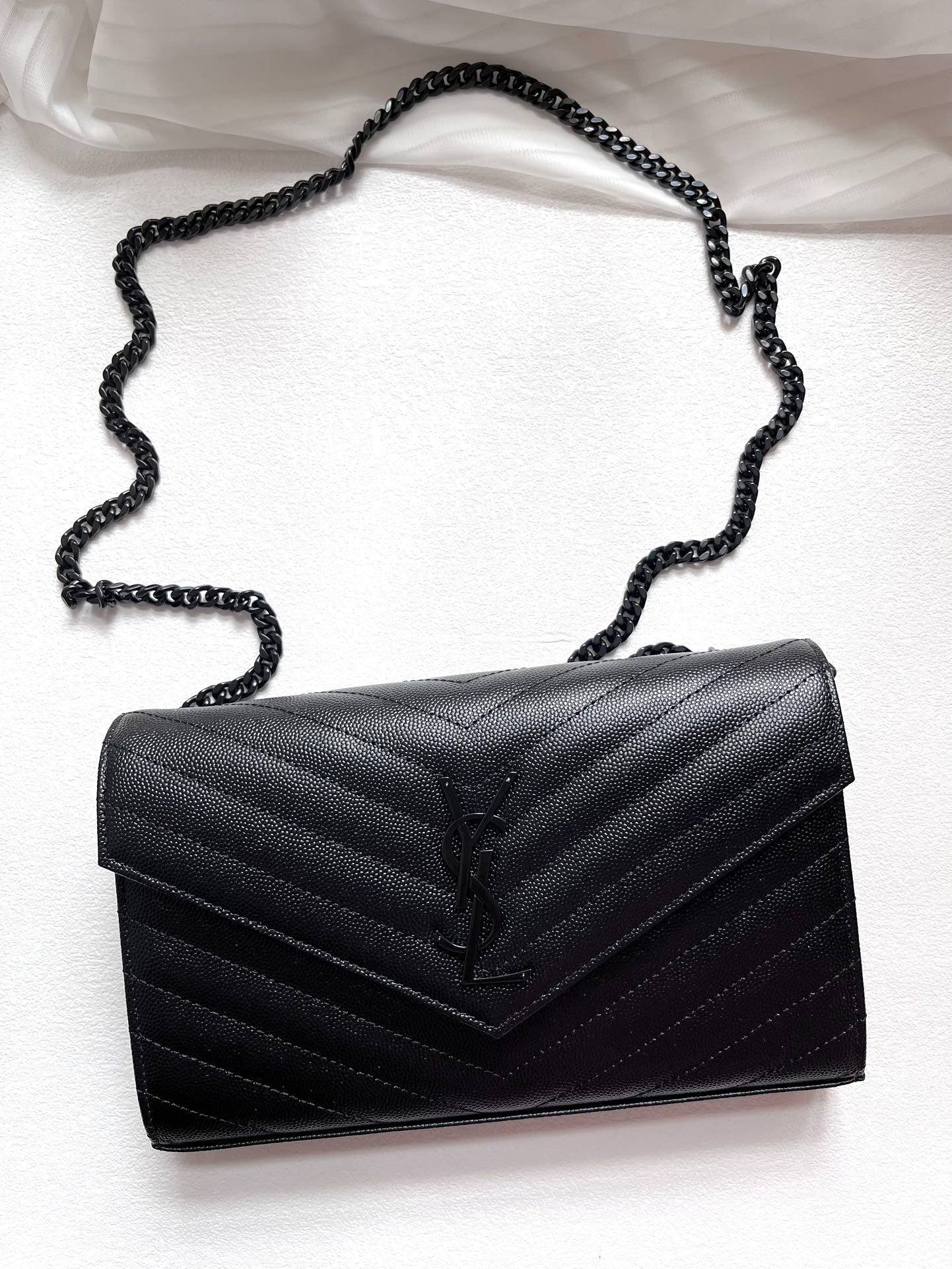 i1679843124_9827_0-1 i1679843124_9827_0-1