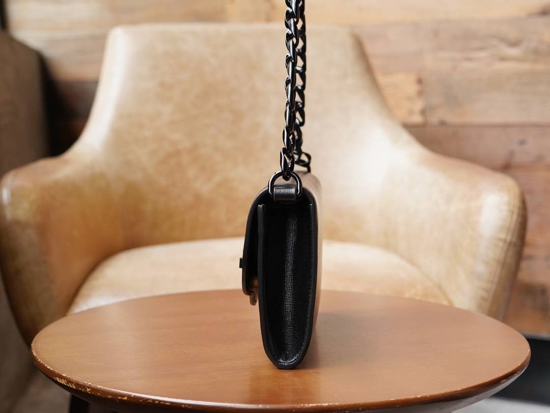 i1682404842_5015_2-1