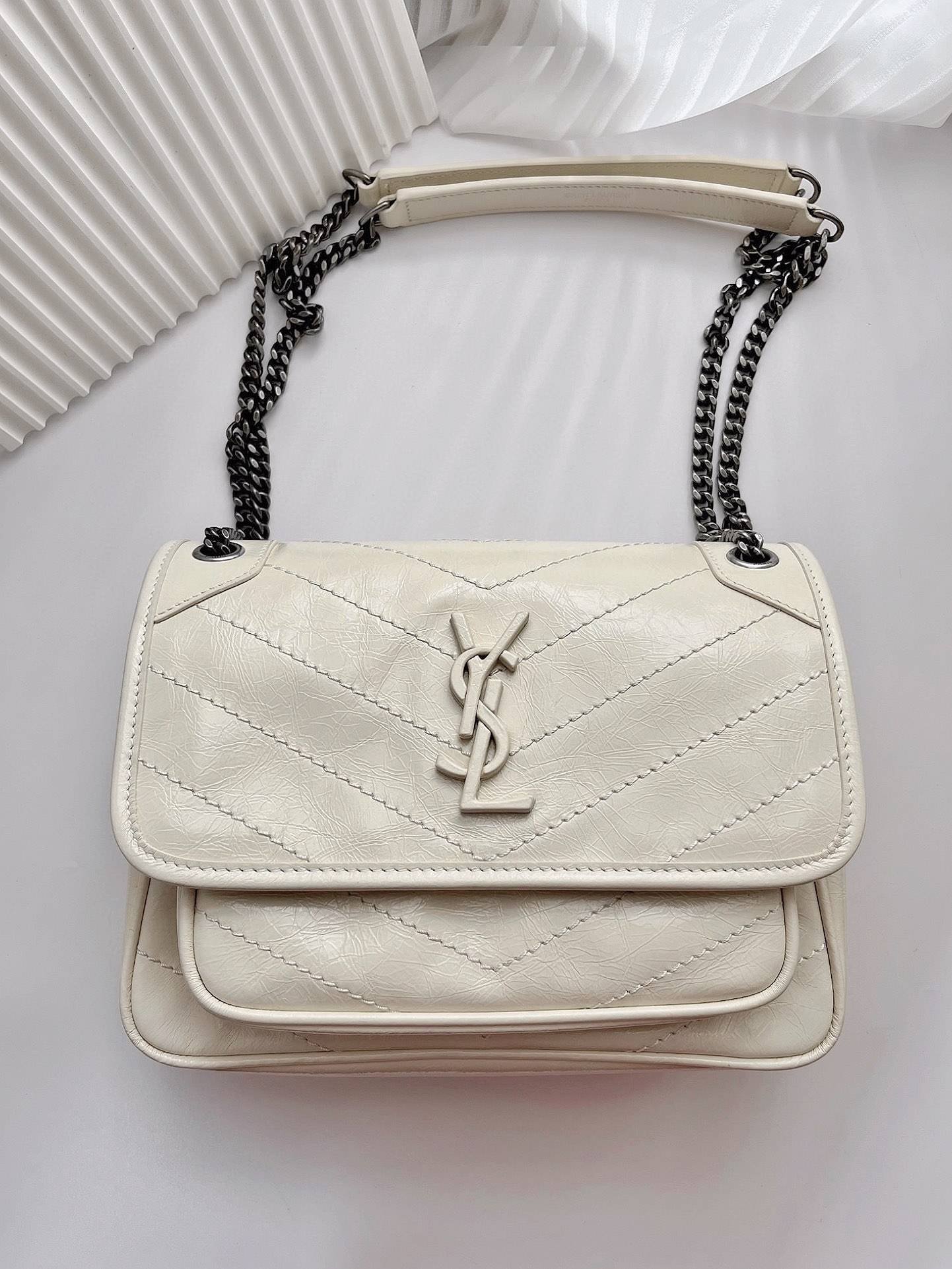 i1682491696_2601_0-1