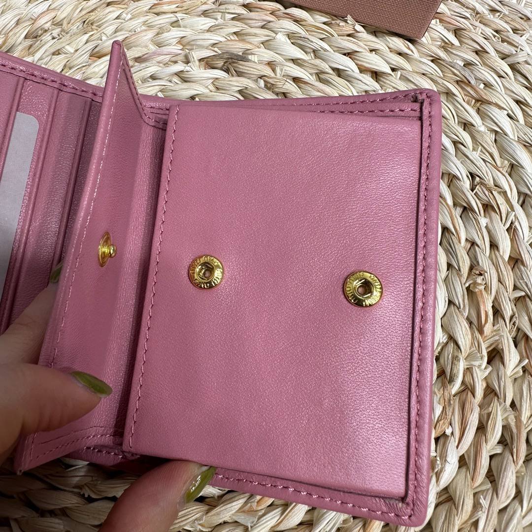 i1685195156_3734_8-1