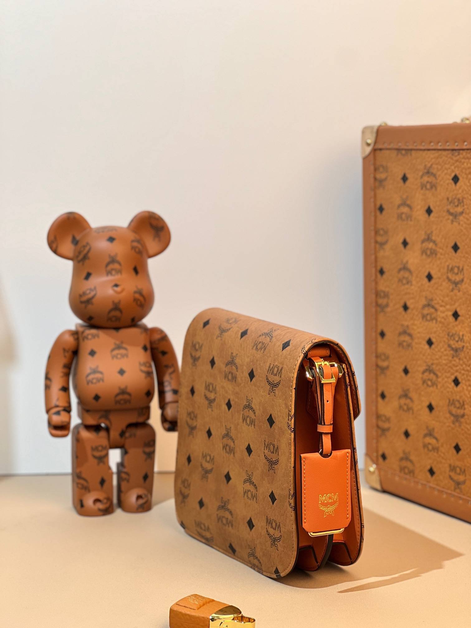 i1686975698_2383_2-1 i1686975698_2383_2-1