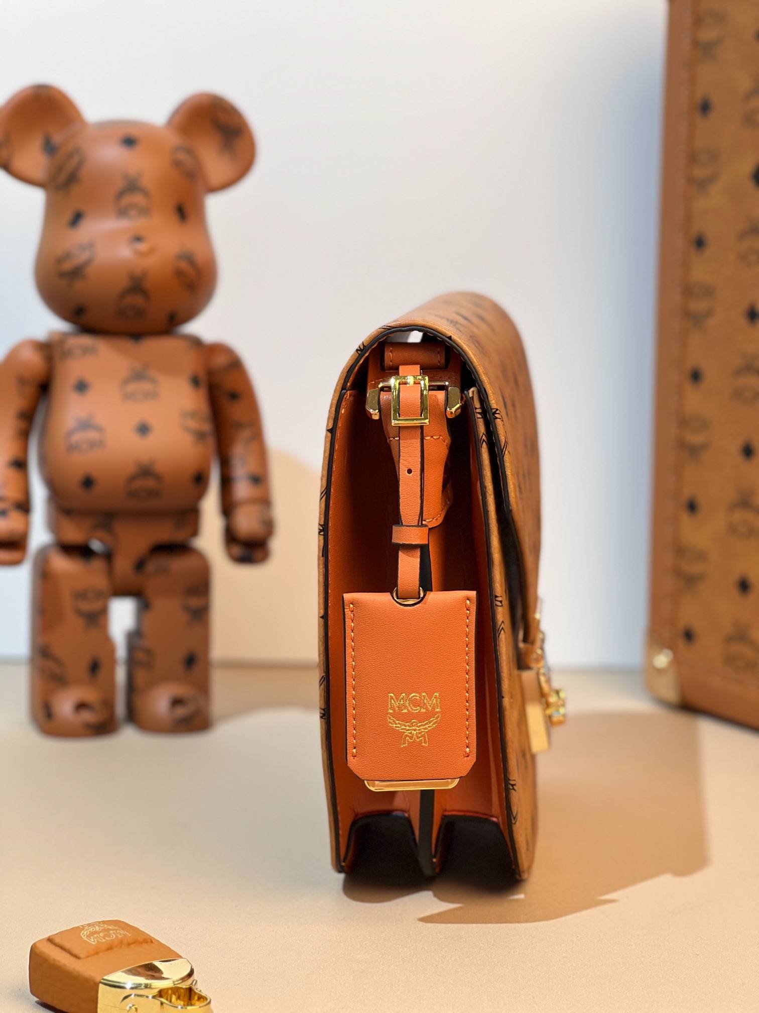 i1686975698_4994_7-1 i1686975698_4994_7-1