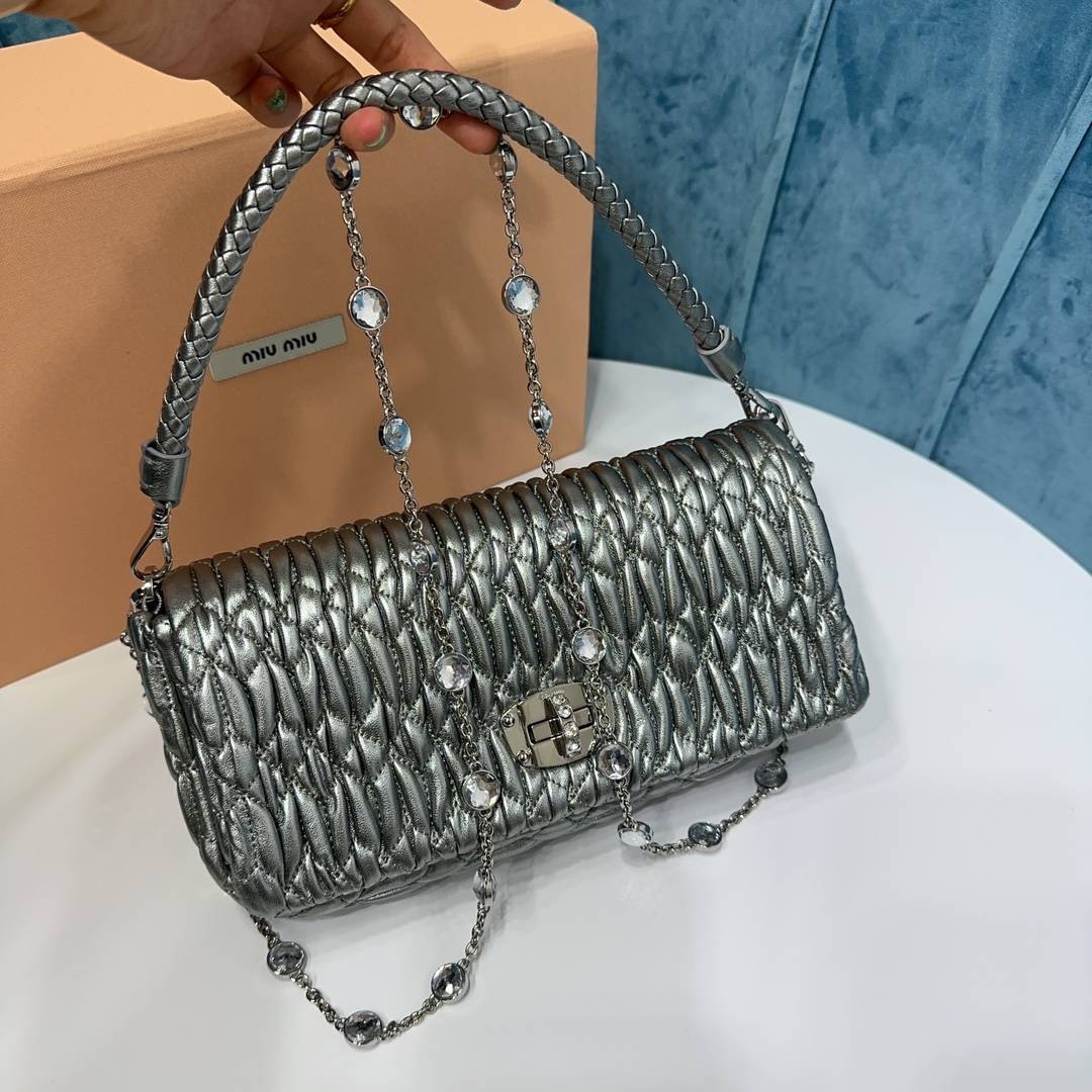 i1687178925_6755_4-1