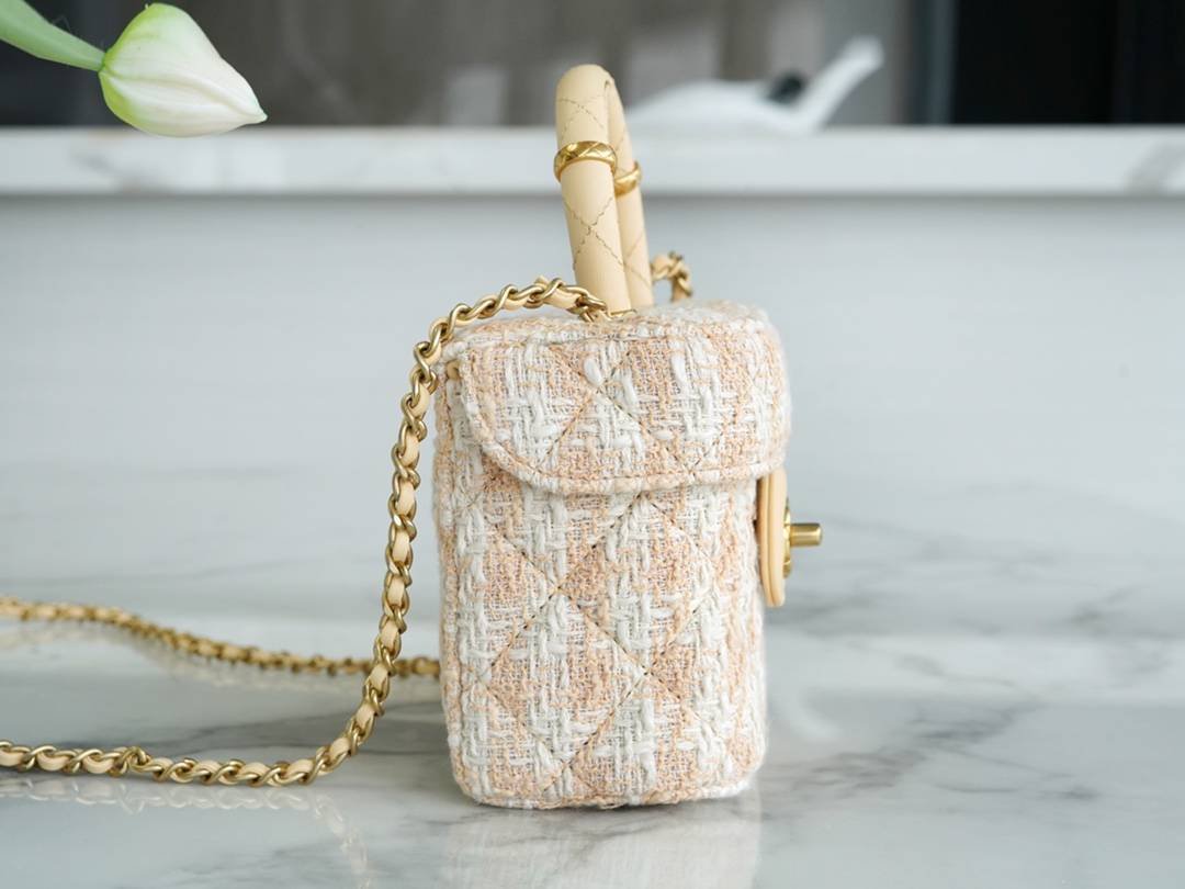 i1687507768_2862_2-1